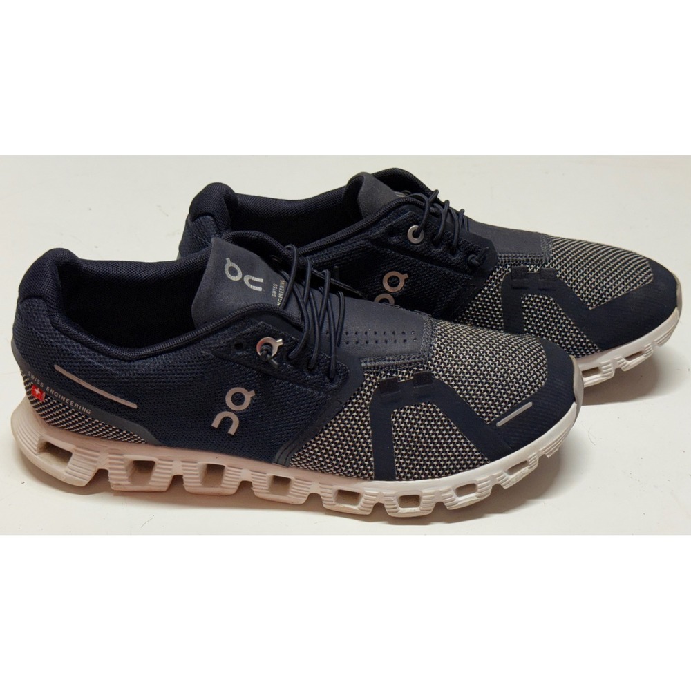 On Cloud 5 Women Running Shoes Navy White 79.98846 Size 8